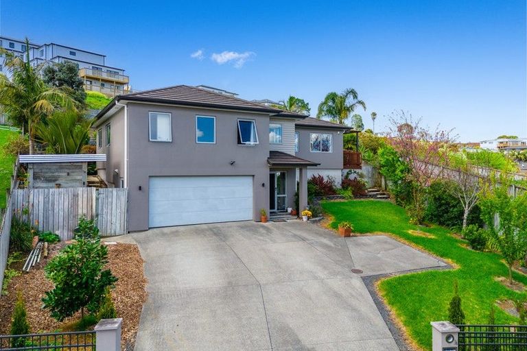 Photo of property in 36 Cape Vista Crescent, Pukekohe, 2120