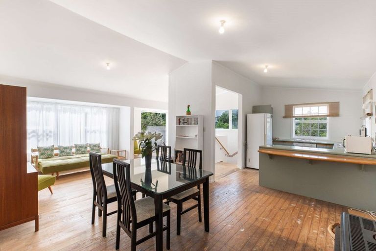 Photo of property in 26 Shelly Beach Road, Shelly Beach, South Head, 0874