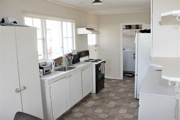 Photo of property in 140 Regent Street, Heidelberg, Invercargill, 9812