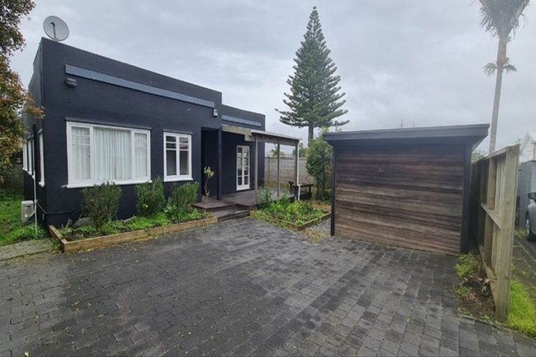 Photo of property in 36b Alberta Street, Point Chevalier, Auckland, 1022