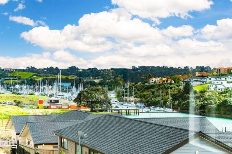 Photo of property in 13 Discovery Drive, Gulf Harbour, Whangaparaoa, 0930
