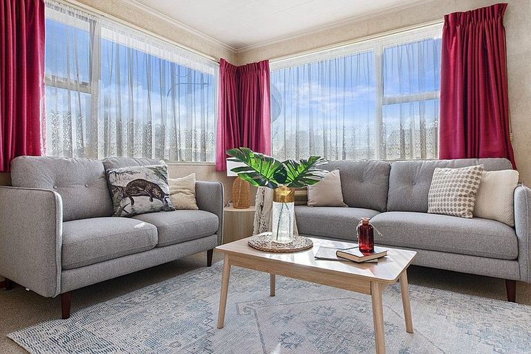 Photo of property in 6a Seddon Street, Glenholme, Rotorua, 3010