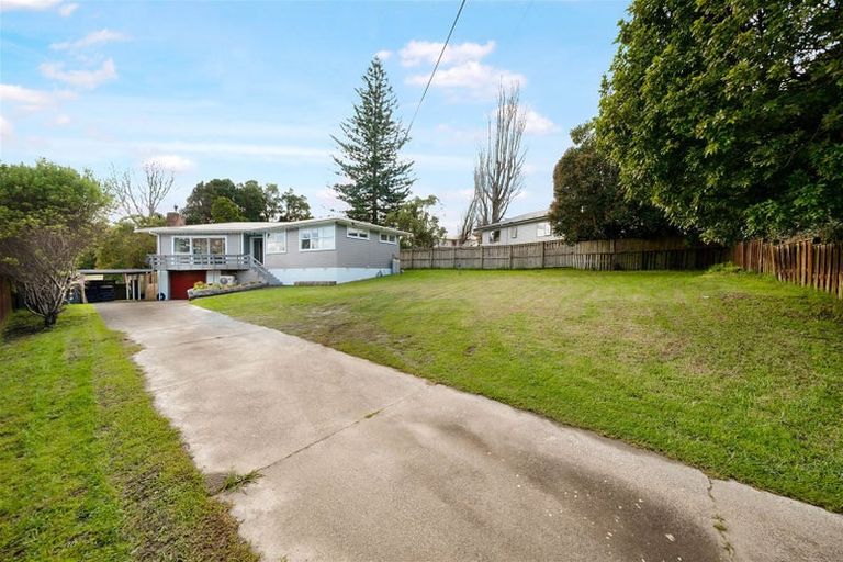Photo of property in 53 Chorley Avenue, Massey, Auckland, 0614