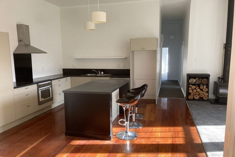 Photo of property in 31 Scarborough Terrace, Mount Victoria, Wellington, 6011