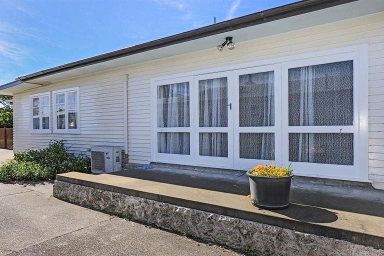 Photo of property in 111 Garnett Street, Raureka, Hastings, 4120