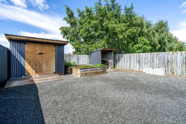 Photo of property in 10 Barker Place, Waikiwi, Invercargill, 9810