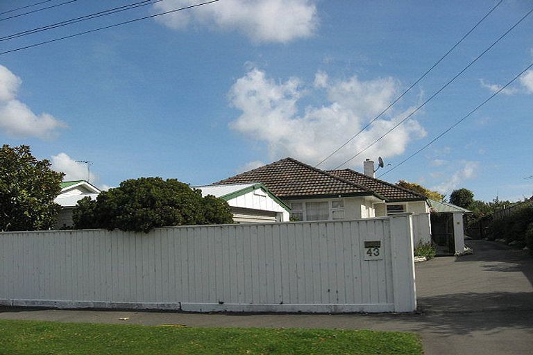 Photo of property in 43a Hounslow Street, Ilam, Christchurch, 8041