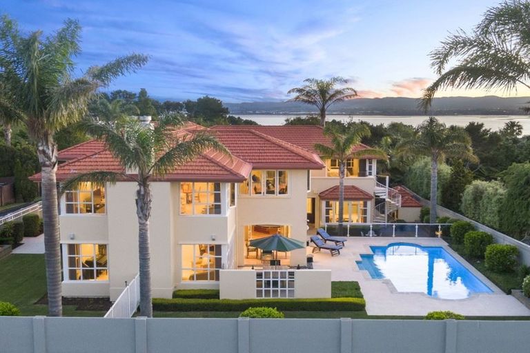 Photo of property in 105 Onetaunga Road, Chatswood, Auckland, 0626