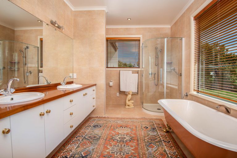 Photo of property in 17 Orchard Grove, East Taieri, Mosgiel, 9024