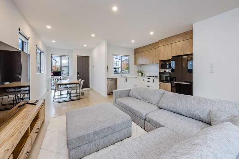 Photo of property in 41 Tumu Road, Papakura, 2110