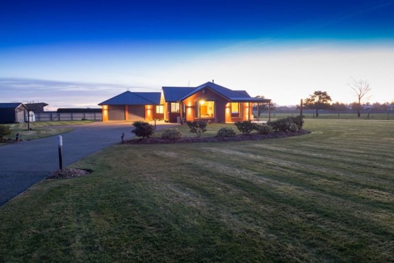 Photo of property in 68 Grahams Road, Tinwald, Ashburton, 7774