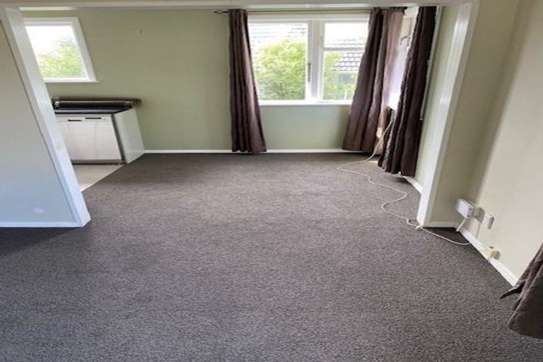 Photo of property in 5 Hillary Street, Tawa, Wellington, 5028