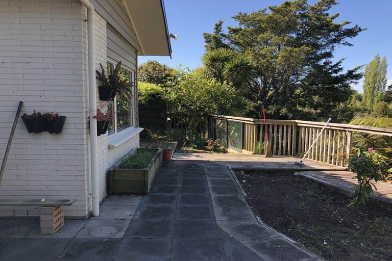 Photo of property in 12 Tudor Crescent, Chedworth, Hamilton, 3210