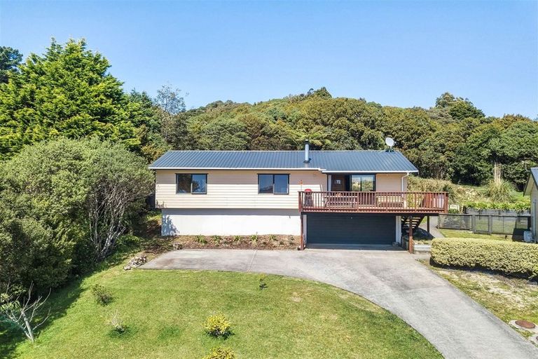 Photo of property in 18c Rose Street, Ranui, Porirua, 5024