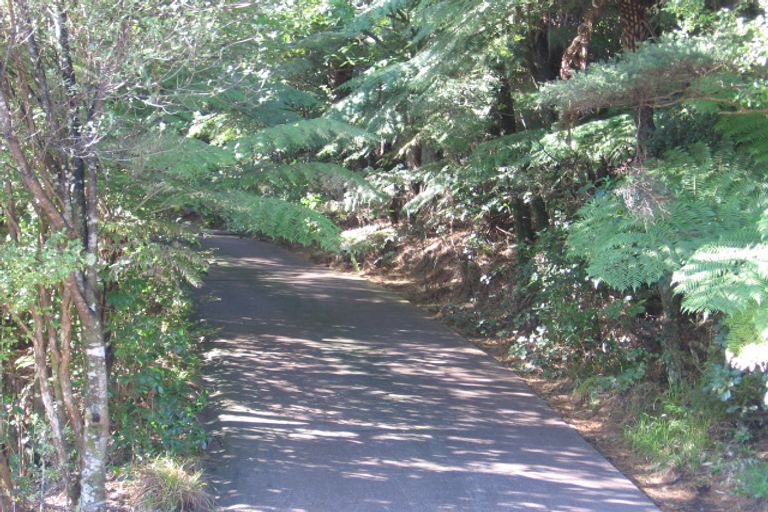 Photo of property in 252 Konini Road, Titirangi, Auckland, 0604