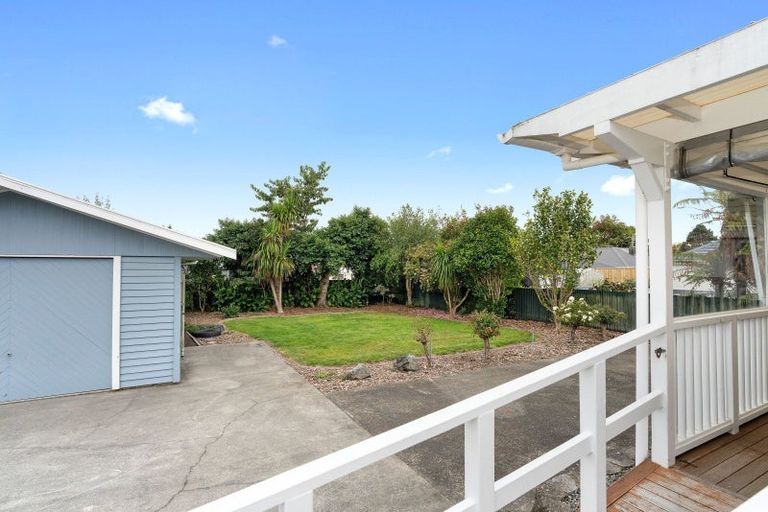 Photo of property in 13 Bowen Street, Levin, 5510
