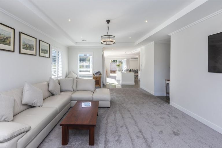 Photo of property in 17 Long Acre Drive, Cracroft, Christchurch, 8022