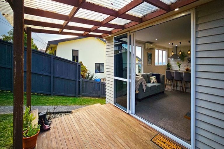 Photo of property in 11 Mcdonald Street, Brockville, Dunedin, 9011