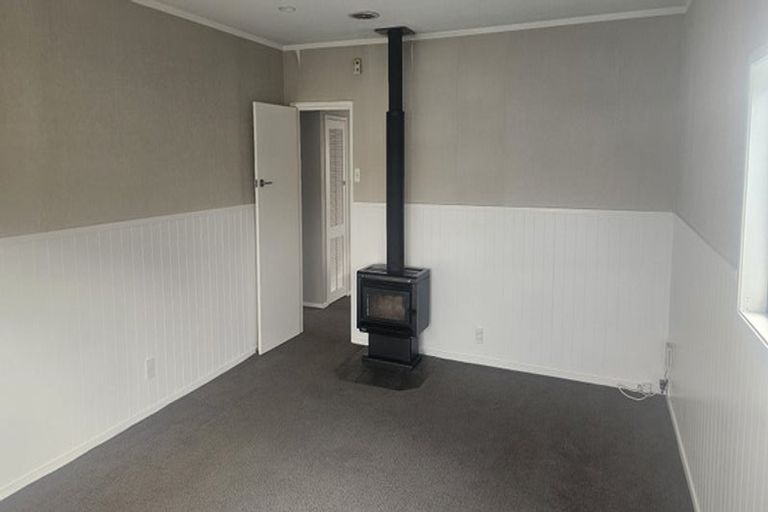 Photo of property in 43 Ngatai Road, Otumoetai, Tauranga, 3110