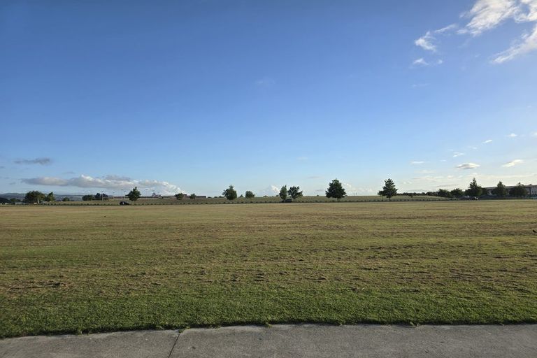 Photo of property in 94 Kuaka Drive, Takanini, 2112