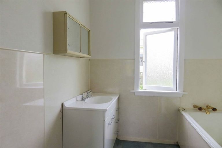 Photo of property in 1 Janet Street, Appleby, Invercargill, 9812