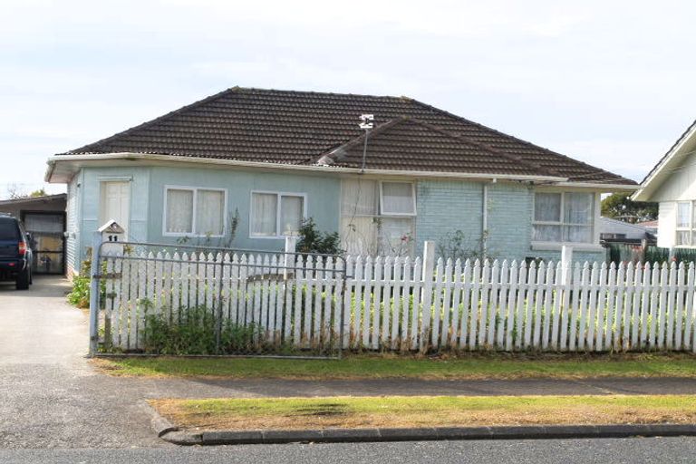 Photo of property in 11 Steven Street, Mangere East, Auckland, 2024