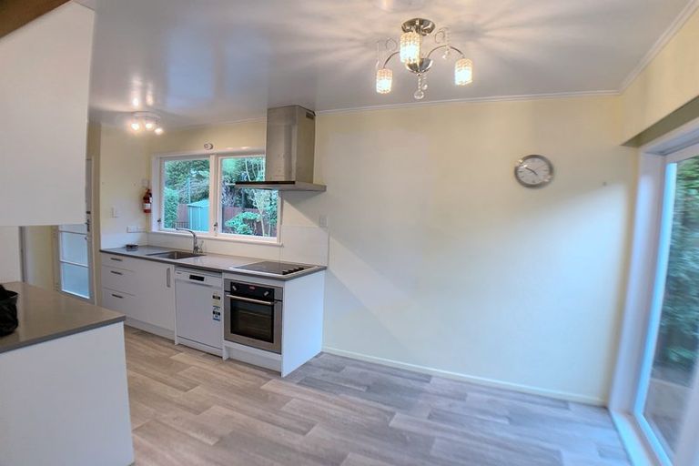 Photo of property in 5 Greenock Road, Ranui, Auckland, 0612