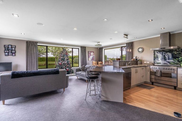 Photo of property in 12 Wilcox Road, Seaward Bush, Invercargill, 9871