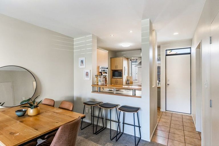 Photo of property in 15/21 Armoy Drive, East Tamaki, Auckland, 2016