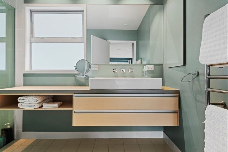 Photo of property in 6a Hart Street, Mount Maunganui, 3116