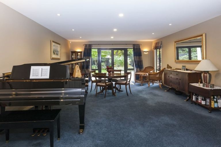 Photo of property in 54 Marble Wood Drive, Papanui, Christchurch, 8053