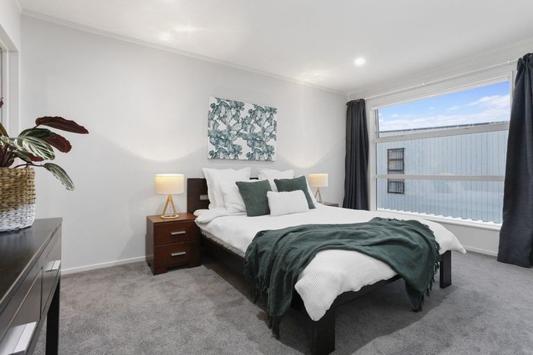 Photo of property in 23 Lili Chen Way, Mangere Bridge, Auckland, 2022