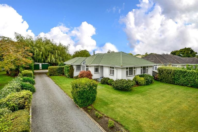 Photo of property in 136 Maidstone Road, Ilam, Christchurch, 8041