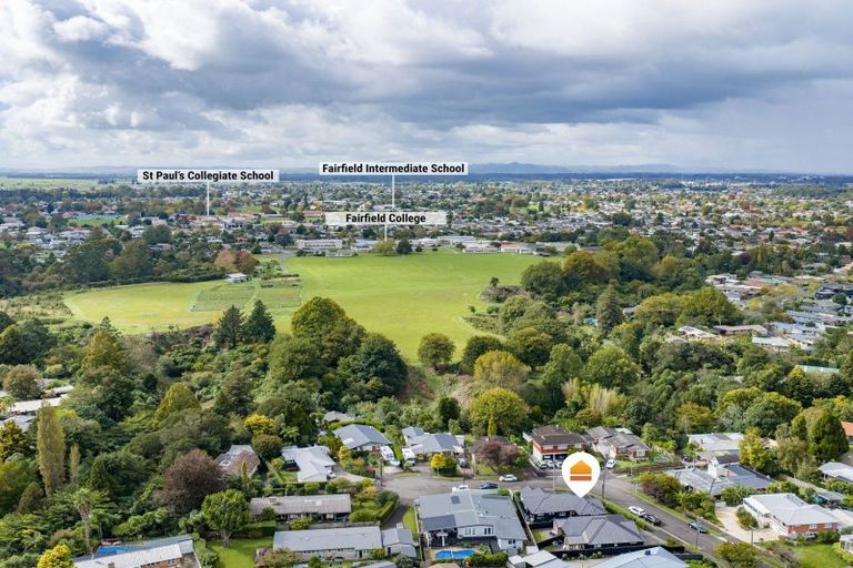 Photo of property in Cashmere Bay Road, Moana, 7875