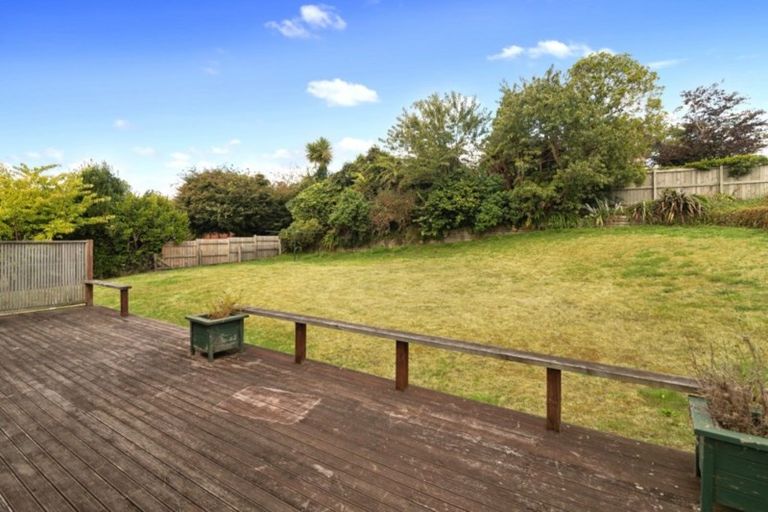 Photo of property in 18 Exeter Place, Tihiotonga, Rotorua, 3015
