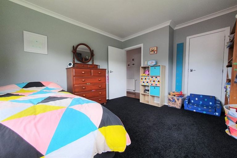 Photo of property in 256 Taita Drive, Taita, Lower Hutt, 5011