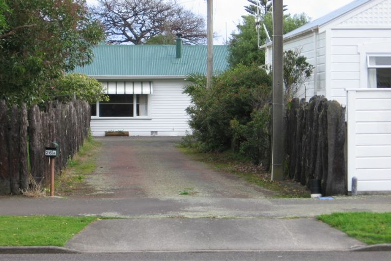 Photo of property in 26 Ranfurly Street, Hokowhitu, Palmerston North, 4410
