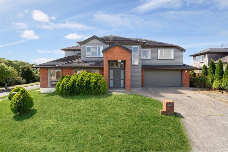 Photo of property in 5 Glasson Avenue, Flat Bush, Auckland, 2016