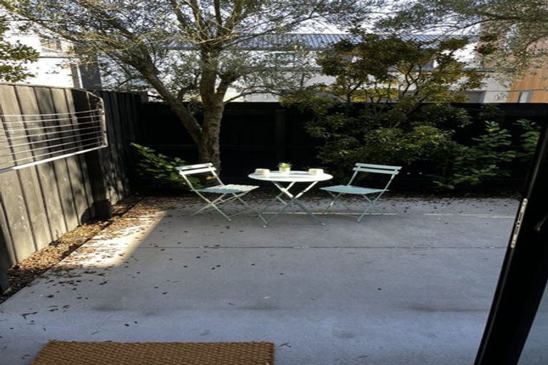 Photo of property in 6/27 Gracefield Avenue, Christchurch Central, Christchurch, 8013