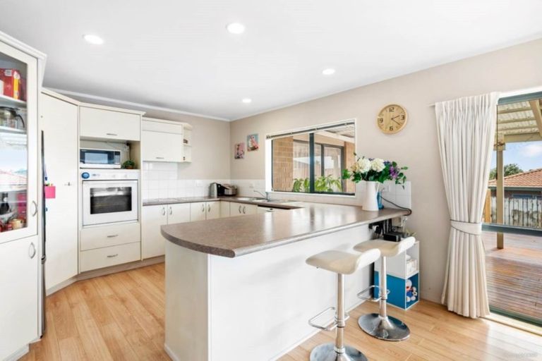 Photo of property in 722 Chapel Road, Dannemora, Auckland, 2016