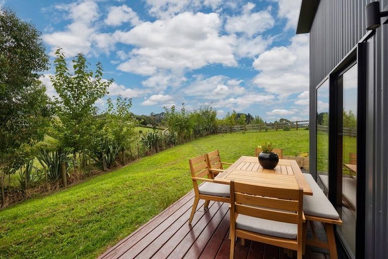 Photo of property in 6 Robins Way, Pokeno, 2471