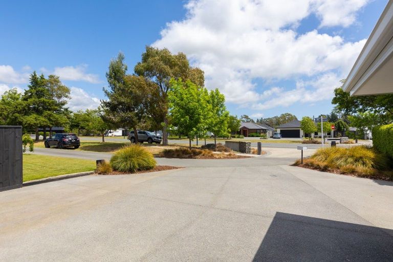 Photo of property in 215 Taylor Pass Road, Witherlea, Blenheim, 7201