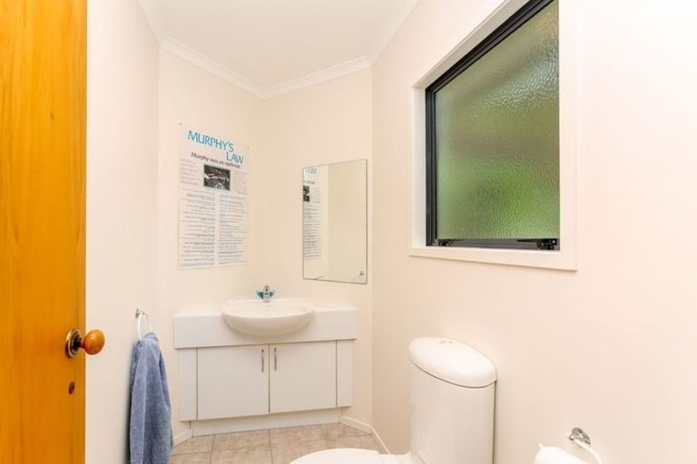 Photo of property in 16a Del Mar Place, Merrilands, New Plymouth, 4312