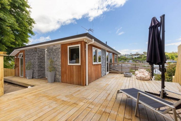 Photo of property in 132 Hinewa Road, Otumoetai, Tauranga, 3110