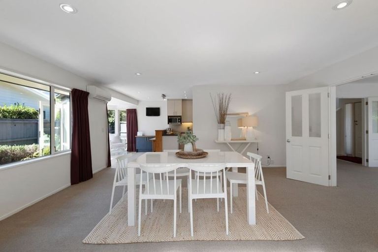 Photo of property in 2 Lewisham Park, St Albans, Christchurch, 8052