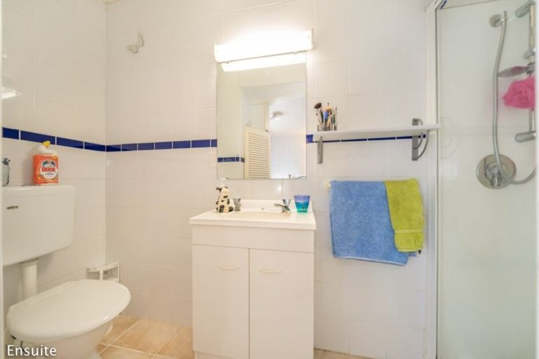 Photo of property in 15 Forest Road, Pinehaven, Upper Hutt, 5019