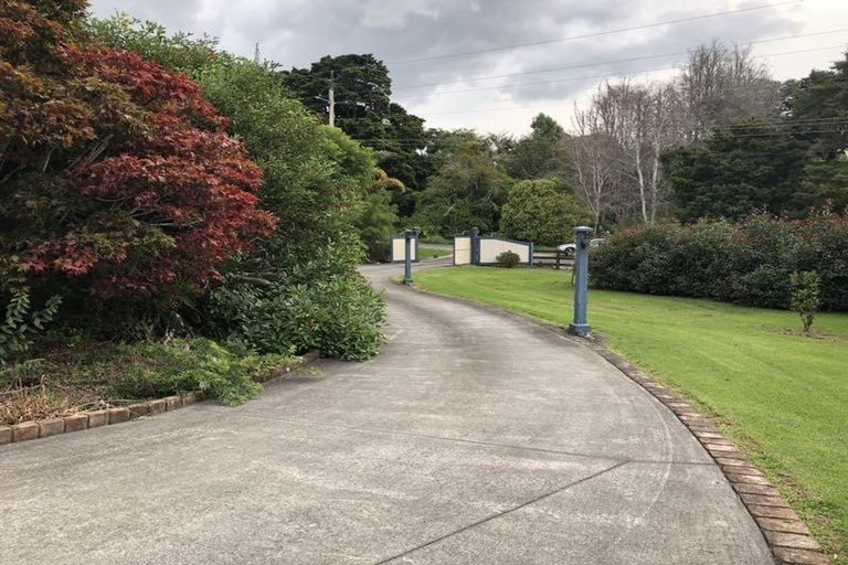 Photo of property in 12 Mceldownie Road, Ramarama, Drury, 2579