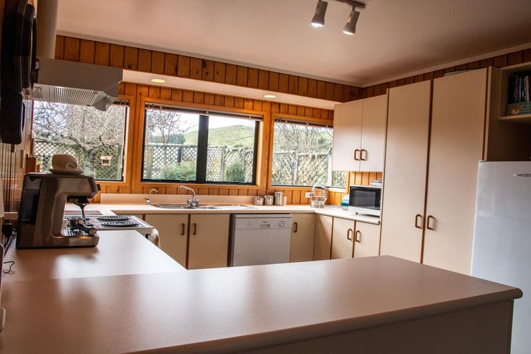 Photo of property in 529 Whangamata Road, Kinloch, Taupo, 3377