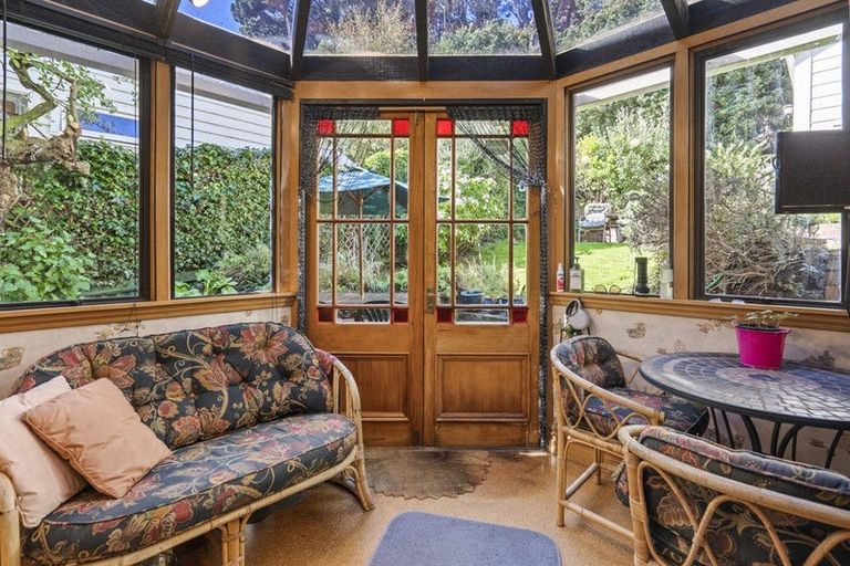 Photo of property in 29 Scarborough Terrace, Mount Victoria, Wellington, 6011