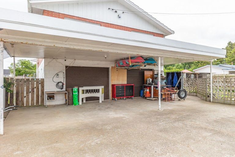 Photo of property in 185 Bartholomew Road, Levin, 5510